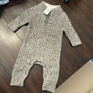 Baby gap faux fur body suit